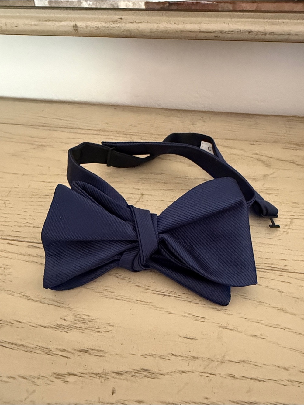 Calvin Klein Men’s Bow-Tie